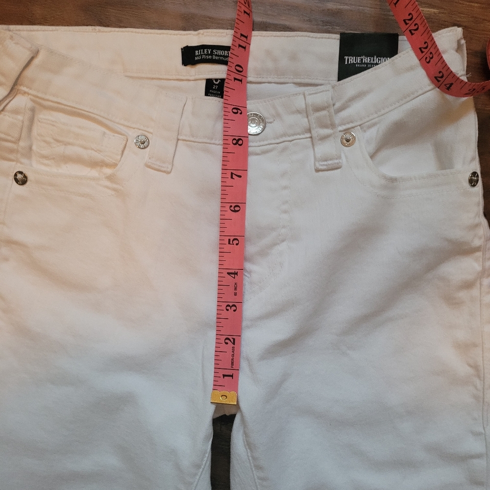 True Religion Riley Shorts - Picture 5 of 13